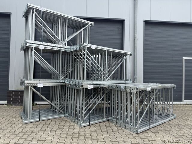 High-bay warehouse Pallet rack uprights META Multipal S / Ständertyp: SR 85|20/ 2.000 x 1.100