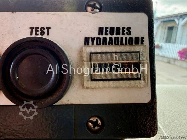Lifting platform Renault Midlum 180 Arbeitsbühne / 15mtr / Euro5