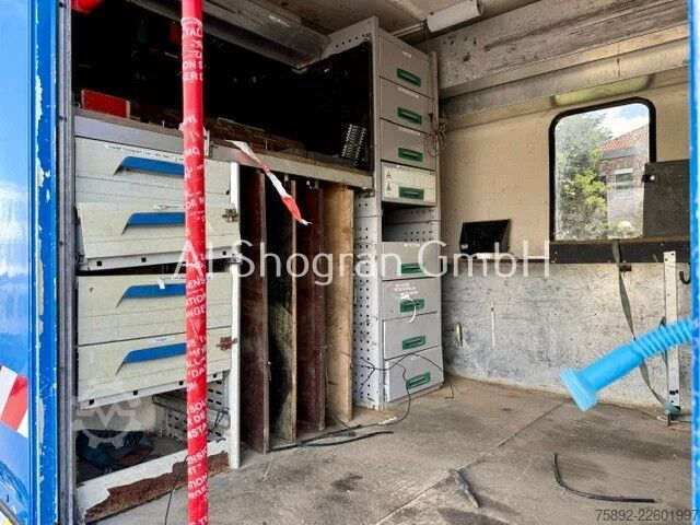 Lifting platform Renault Midlum 180 Arbeitsbühne / 15mtr / Euro5