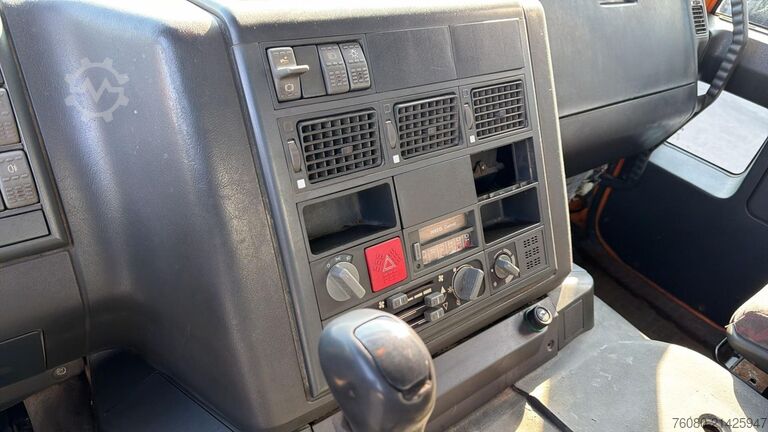 3-way tipper Iveco EUROTRAKKER 190E31 (BOITE MANUELLE / CURSOR 8 /...