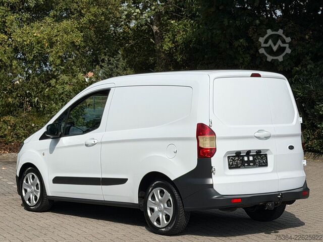 Kleinbus FORD Transit Courier 1.5 TdCi L1H1 Klima Ahk Kamera