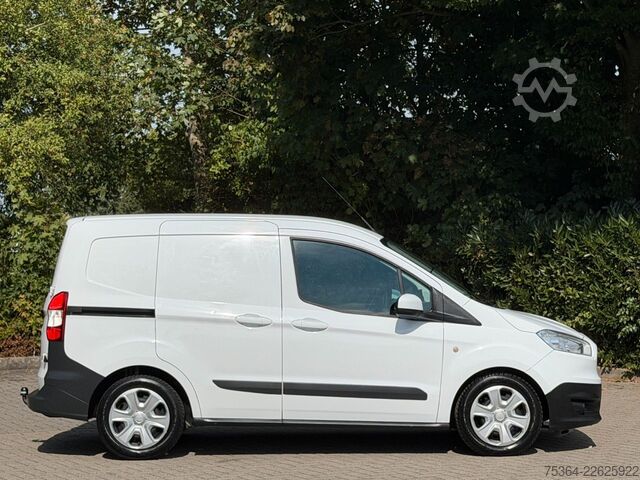Kleinbus FORD Transit Courier 1.5 TdCi L1H1 Klima Ahk Kamera