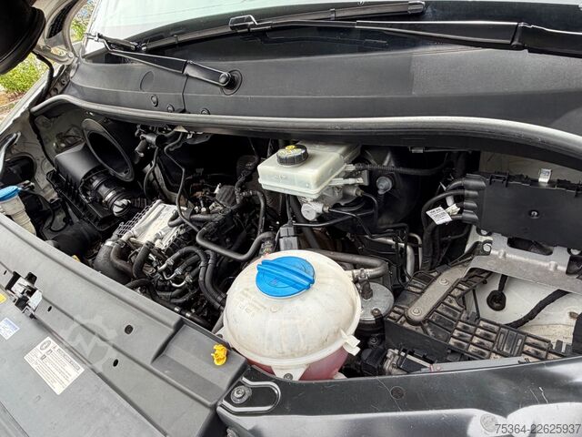 Kleinbus VW Crafter 2.0 Tdi  9 Sitze Motor springt nicht an