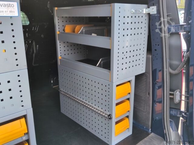 Kastenwagen Ford Transit Connect Kasten L1 1.5D*AHK Klima Regale