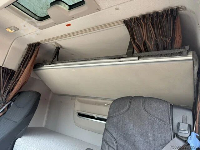 Standard-SZM DAF XF 480 SpaceCab / Retarder / Euro6