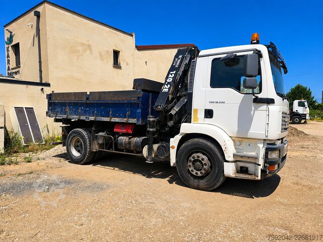 Tipper truck MAN TGM 18.330
