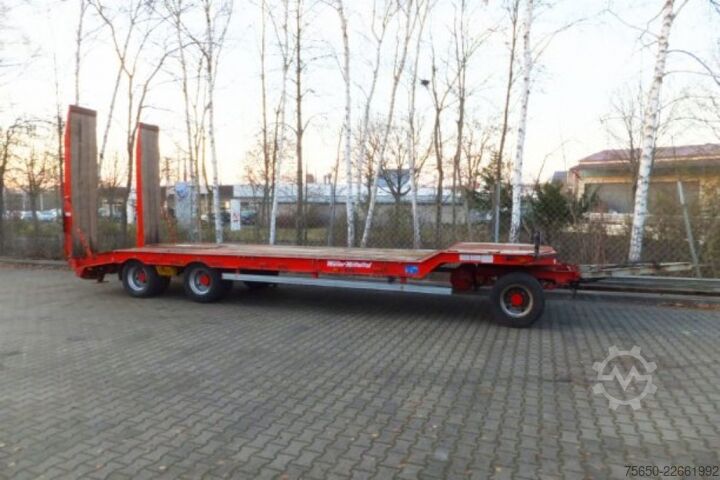 Low loader trailer Müller-Mitteltal T 3  3 Achs Tieflader- Anhänger