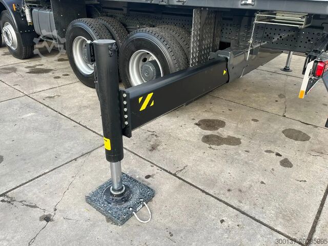 Kranwagen Mercedes-Benz Arocs 4140 K 8x4 Crane Truck