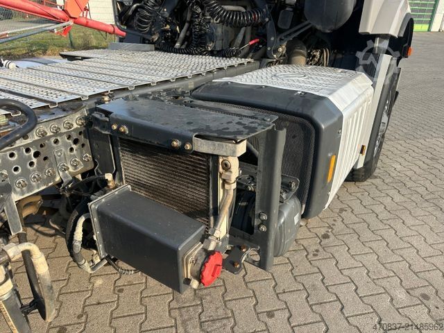 Standard SZM MERCEDES-BENZ Arocs 1851 4x4 HAD / Retarder