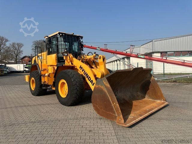 Radlader HYUNDAI HL 965