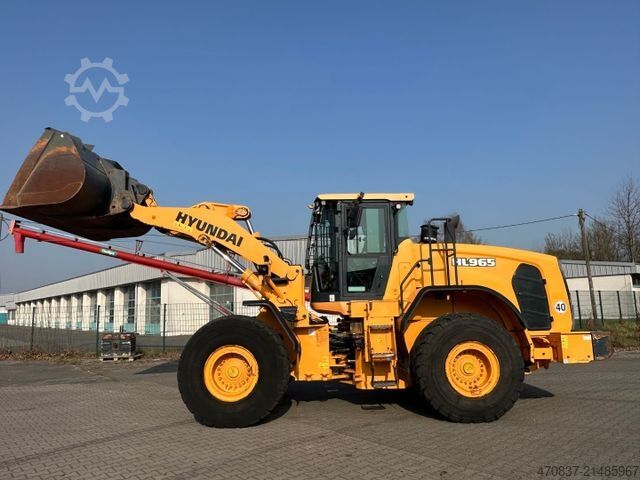 Radlader HYUNDAI HL 965