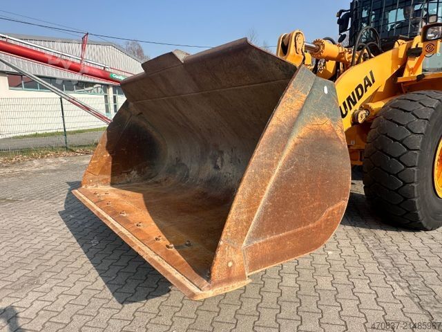 Radlader HYUNDAI HL 965