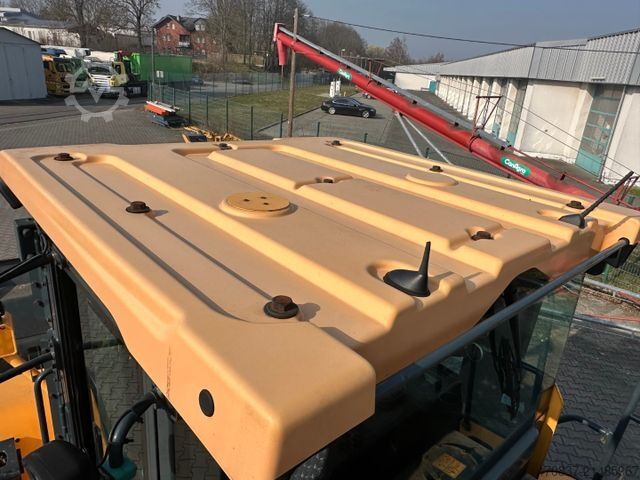 Radlader HYUNDAI HL 965