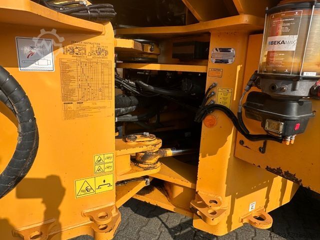 Radlader HYUNDAI HL 965