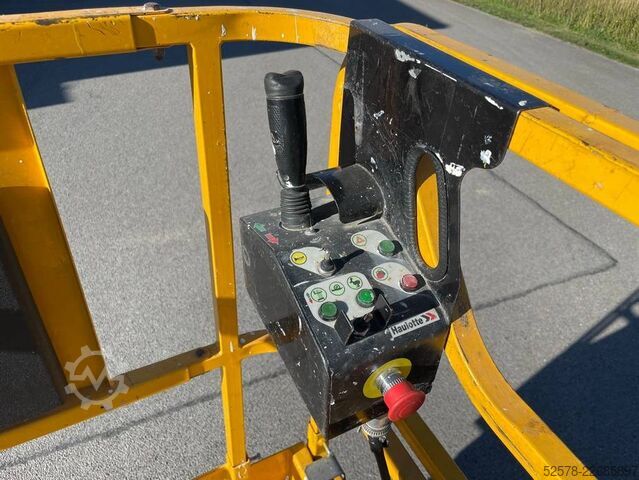 Scissor lift Haulotte Compact 12