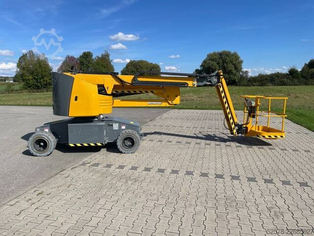 Articulated boom lift Haulotte HA 15 IP
