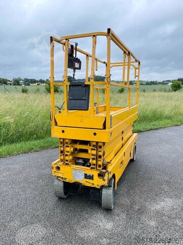 Scherenhebebühne Haulotte Compact 10 N