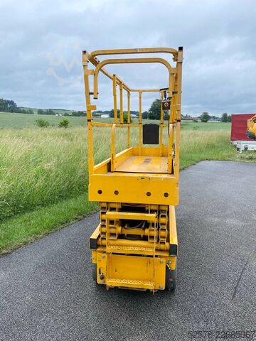 Scherenhebebühne Haulotte Compact 10 N
