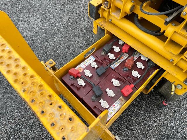 Scherenhebebühne Haulotte Compact 10 N
