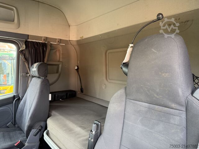 LKW mit Pritsche (offen) Scania R440 6X2*4 Kran HMF 5020 K5