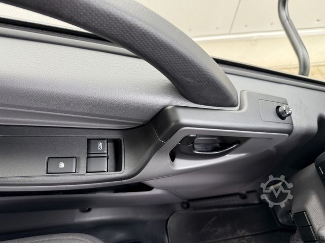 Sonstige ISUZU M30 H  5.2 l  190 PS Radst. 3.365 mm