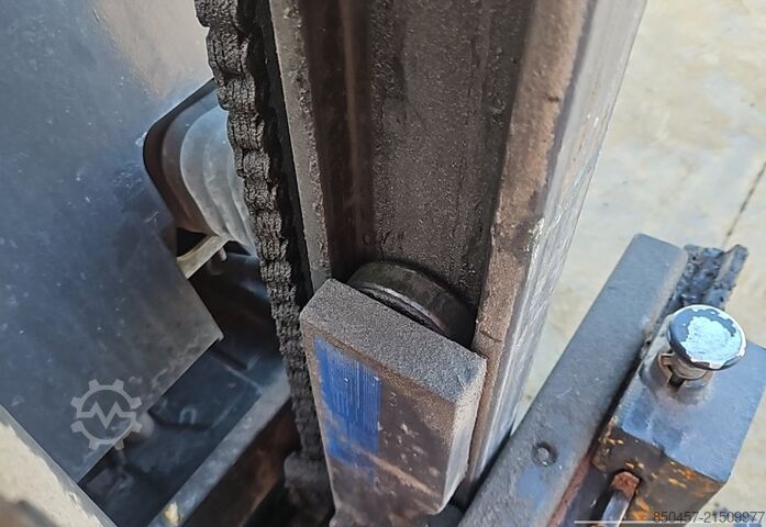 LPG Forklifts Still R70-18T