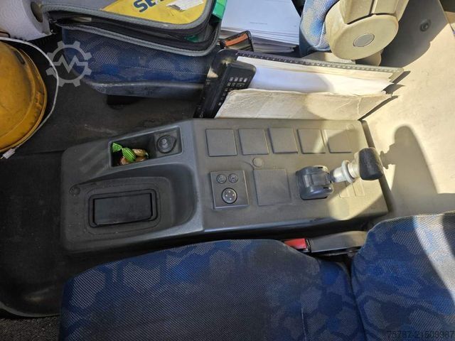 LKW mit Pritsche & Plane IVECO 120E25 Pritsche&Plane,Ladebordwand 1,5 To