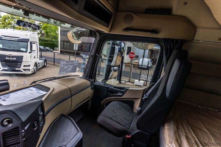 Standard tractor Mercedes-Benz ACTROS 1848 LS