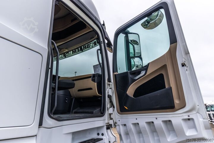 Standard tractor Mercedes-Benz ACTROS 1848 LS