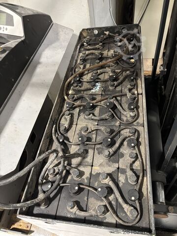 Schubmaststapler STILL FMX 17