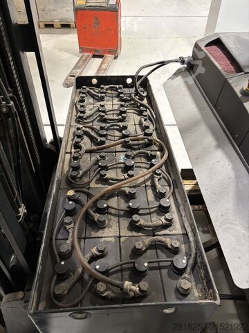 Schubmaststapler STILL FMX 17