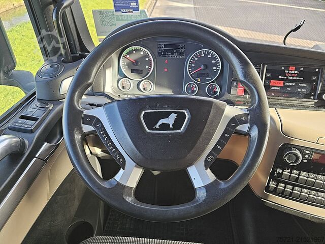 Standard-SZM MAN 18.460 TGX