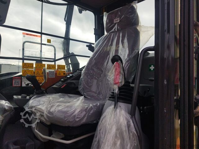 Minibagger Hitachi ZX85USB-6
