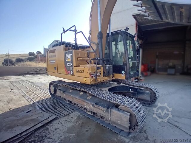 Raupenbagger Caterpillar 323FLN IHC