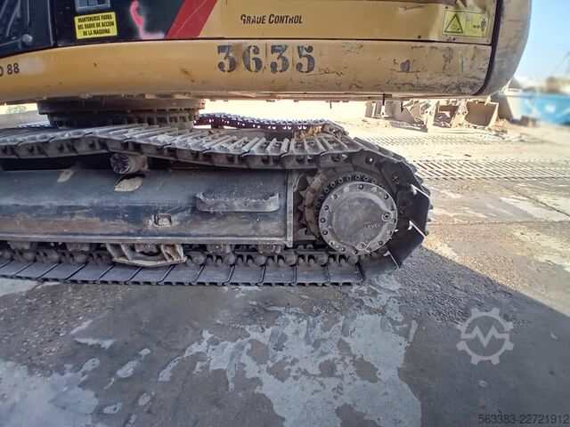 Raupenbagger Caterpillar 323FLN IHC