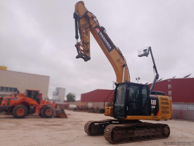 Raupenbagger Caterpillar 323FLN IHC