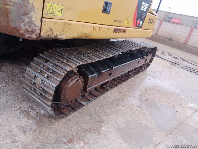 Raupenbagger Caterpillar 323FLN IHC