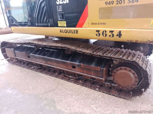 Raupenbagger Caterpillar 323FLN IHC