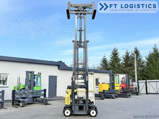 Vierwegestapler Combilift CB3000 GAS TRIPLEX 4900 FREE-LIFT