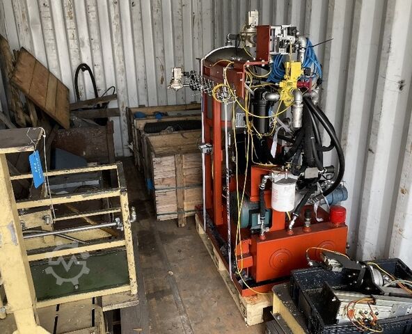 7 die - 7 blow warm forming header NATIONAL FORMAX PLUS FXP57S WF