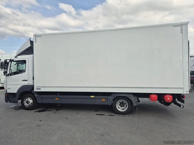 Geschlossener Behälter Mercedes-Benz Atego 818 L