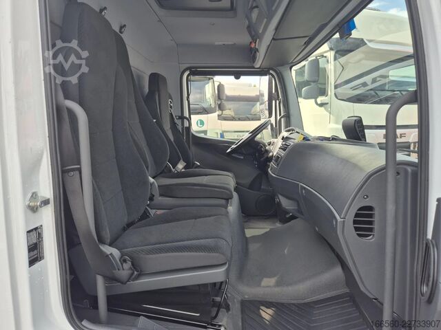 Geschlossener Behälter Mercedes-Benz Atego 818 L