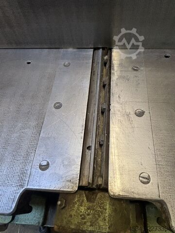 ROBUST / guter Zustand Hombak Abrichthobelmaschine