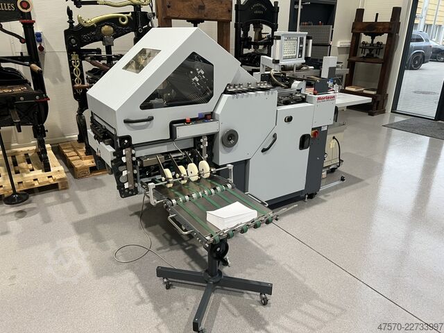 Automatische Falzmaschine Horizon AFC-546 AKT Automatic Folding Machine