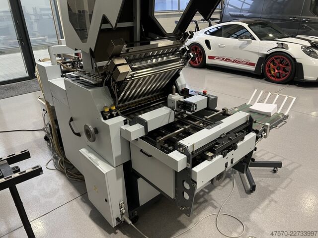 Automatische Falzmaschine Horizon AFC-546 AKT Automatic Folding Machine