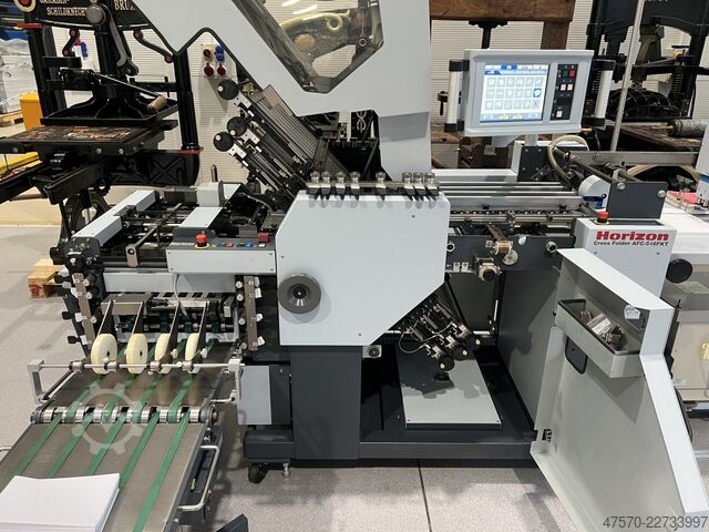 Automatische Falzmaschine Horizon AFC-546 AKT Automatic Folding Machine