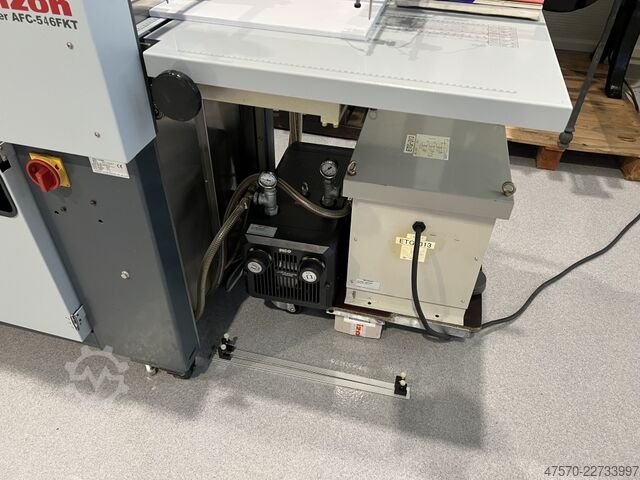 Automatische Falzmaschine Horizon AFC-546 AKT Automatic Folding Machine