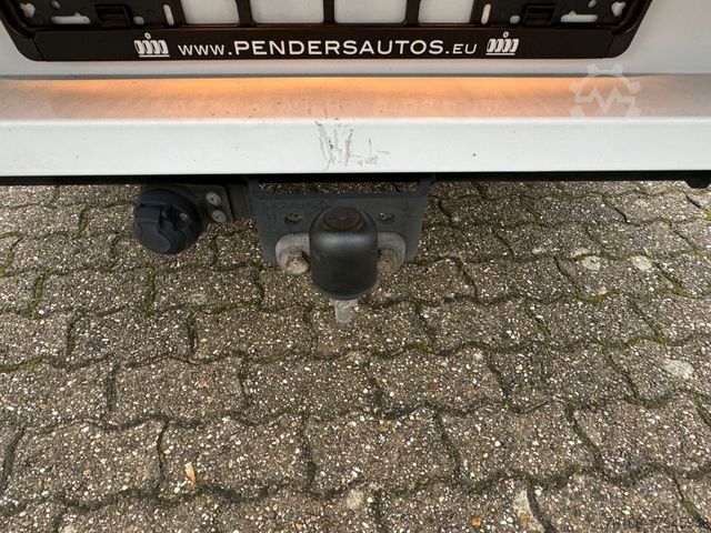 Transporter mit Pritsche & Plane RENAULT Master Pritsche+Plane Doka DCI *Automatik*Klima