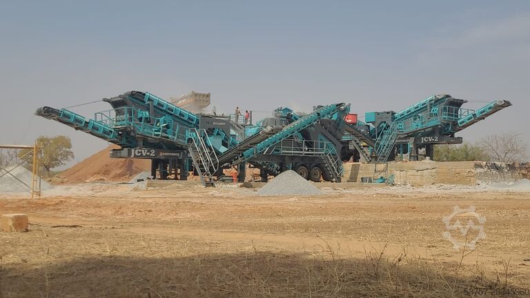 Mobile crushing plant / Screening plant Constmach Mobile Crushing and Screening Plant