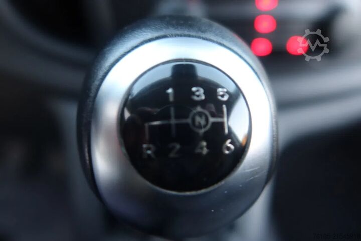 Delivery van Mercedes-Benz Vito 116 CDI 29.500 euro